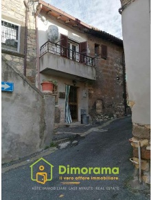 Foto Appartamento Villa San Giovanni in Tuscia di 50 m² con 4 locali
