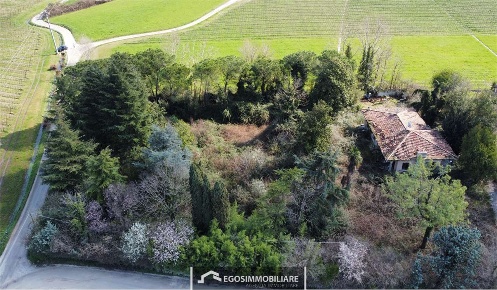 Foto Rustico in Via Adriano  16, Desenzano del Garda Rivoltella di 350 m²