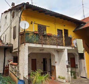 Foto Appartamento in Via Prati, Uboldo di 65 m² con 3 locali in vendita