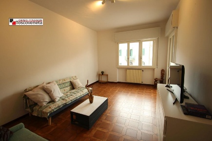 Foto Appartamento a Lucca Sant'Anna di 100 m² con 6 locali in affitto