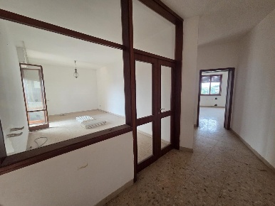 Foto Appartamento a Ponsacco Centro di 90 m² con 4 locali in vendita