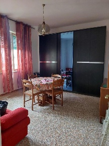 Foto Appartamento a Castelfranco di Sotto Centro di 60 m² con 4 locali