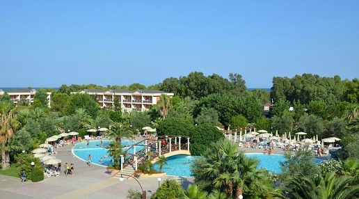 Foto Multiproprietà in https://www.google.com/maps/place//data=!4m2!3m1!1,