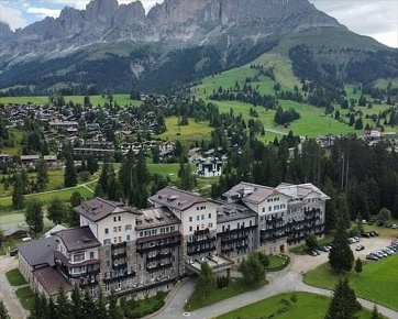 Foto Multiproprietà in https://www.google.com/maps/place//data=!4m2!3m1!1,