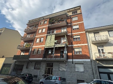 Foto Appartamento a Torino di 80 m² con 3 locali in vendita