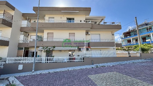 Foto Appartamento in Via Capri, Ragusa Marina di Ragusa Centro di 98 m²