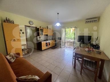 Foto Appartamento in Via NAZIONALE SNC, Amantea Centro di 93 m² in vendita