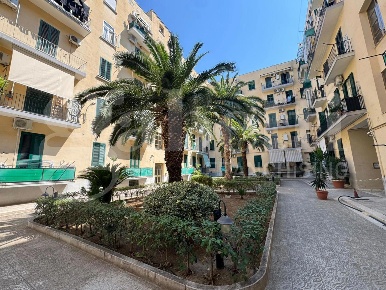 Foto Appartamento in Edmondo De Amicis, Bari Carrassi di 70 m² con 2 locali