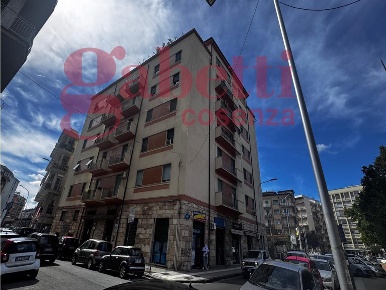 Foto Appartamento in Via SALVEMINI 17, Cosenza Centro di 100 m² in affitto