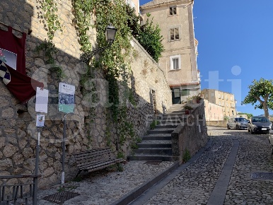Foto Appartamento in Via San Francesco 10, Amantea Centro di 162 m²