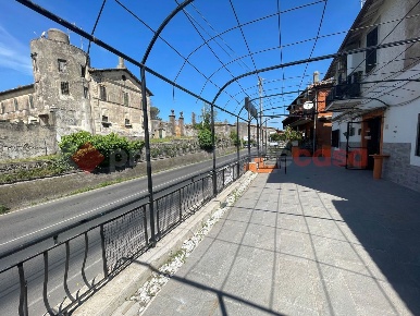 Foto Negozio in Nettunense, Castel Gandolfo Pavona di 160 m² con 2 locali