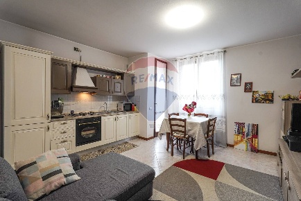 Foto Appartamento in FRATELLI CERVI, Trezzano Rosa di 61 m² con 2 locali