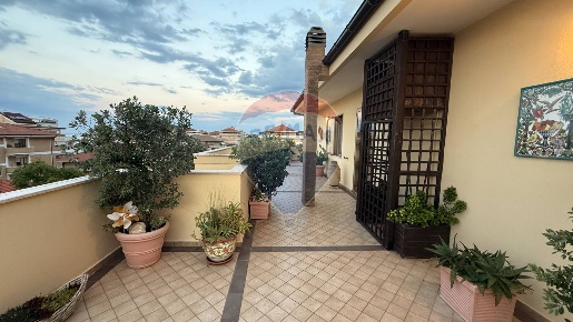 Foto Appartamento in Via dei Frentani, Francavilla al Mare Centro di 128 m²
