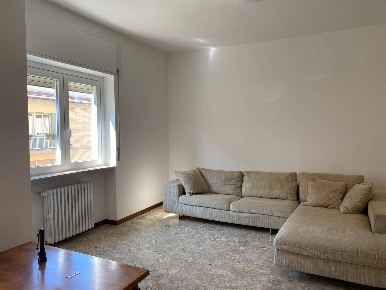 Foto Appartamento in CORSO CARLO DE MICHETTI, Teramo Centro di 116 m²