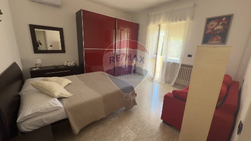 Foto Appartamento in Strada Della Bonifica, Pescara di 148 m² con 5 locali