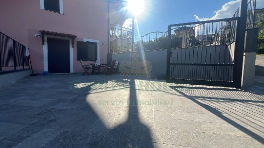 Foto Case semi ndipendenti a Aiello del Sabato di 70 m² con 3 locali