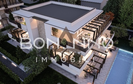 Foto Attico in Via Piave, Castelfranco Veneto di 215 m² con 4 locali