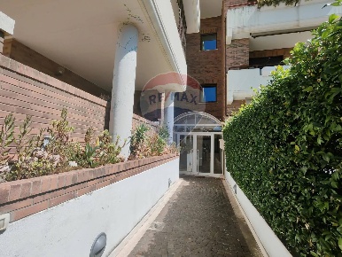 Foto Appartamento in via roseto degli abruzzi, Roma Castelverde di 50 m²