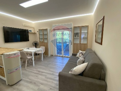 Foto Appartamento in Via R. Leoncavallo, Taormina Chianchitta Trappitello