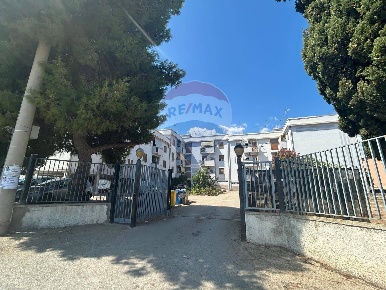 Foto Appartamento in VIA SALSO, Priolo Gargallo di 109 m² con 6 locali