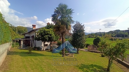 Foto Villa unifamiliare in via Monsignor Giacomo Testa cenate sotto,