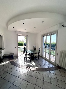Foto Appartamento a Castelnuovo Magra Colombiera Molicciara di 85 m²