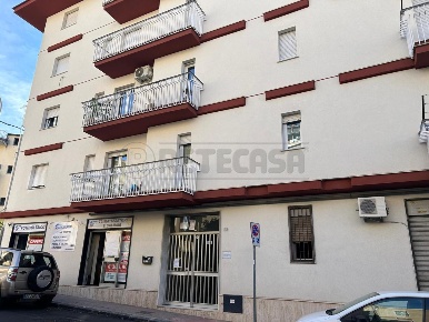 Foto Appartamento in via Tricomi 11, Caltanissetta Centro di 102 m²