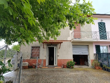 Foto Appartamento in Vocabolo Fiano 29, Montecastrilli di 148 m² in vendita