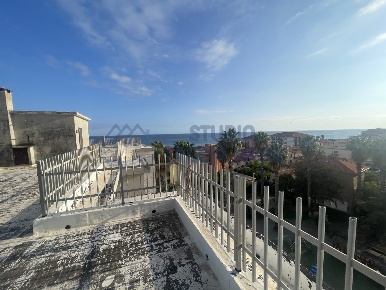Foto Appartamento in Corso Villaregia 44, Riva Ligure di 65 m² con 3 locali