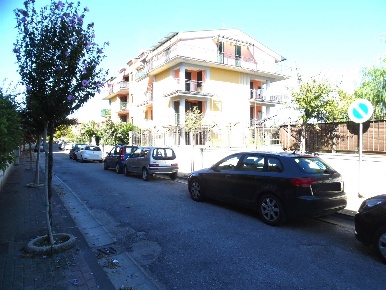 Foto Garage in Via Alveo Sant' Alfonso  14, Angri Centro di 17 m²