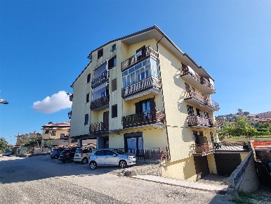Foto Appartamento in Via Frustelle 29, Montemiletto Centro di 100 m²
