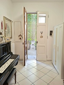 Foto Casa indipendente a Prato Cafaggio - Grignano di 200 m² con 8 locali