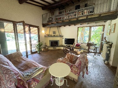 Foto Villa unifamiliare a Pontassieve di 145 m² con 4 locali in vendita