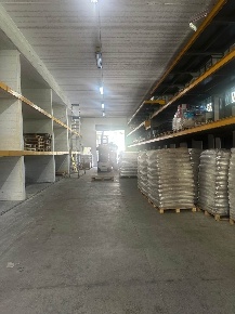 Foto Capannone industriale a Isola del Cantone Centro di 500 m² in vendita