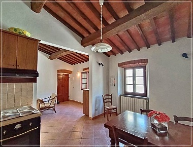 Foto Appartamento a Castagneto Carducci Centro di 90 m² con 6 locali