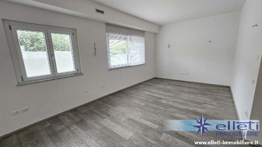 Foto Appartamento a Massa Centro di 67 m² con 2 locali in vendita