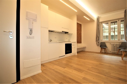 Foto Appartamento in Via Atene 6, Milano Cimiano di 65 m² con 2 locali