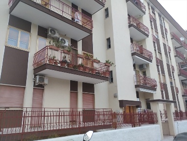 Foto Appartamento in via protospata 2, Bari Japigia di 85 m² con 3 locali