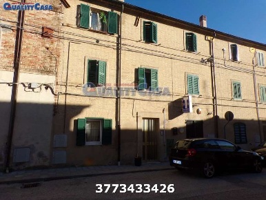 Foto Appartamento a Ancona di 80 m² con 3 locali in vendita