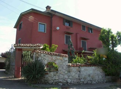 Foto Appartamento in Via S. Nicola, Artena di 162 m² con 8 locali