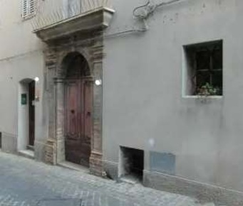 Foto Appartamento in Via Roma, Monte San Pietrangeli Centro di 281 m²