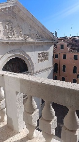 Foto Ufficio in Campo San Maurizio, Venezia San Marco di 350 m² in affitto