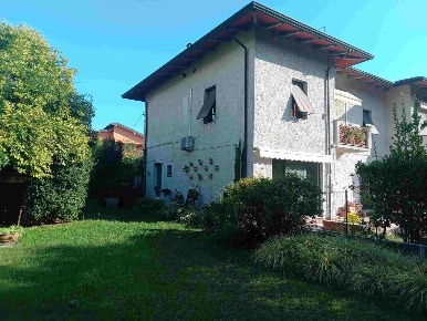 Foto Appartamento a Massa Rinchiostra - Quercioli di 47 m² con 3 locali