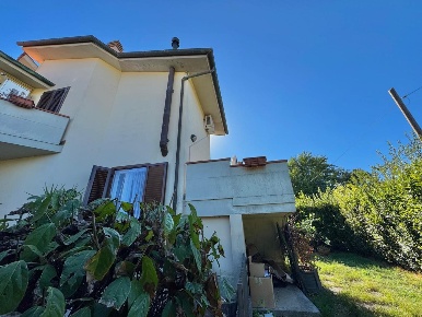 Foto Appartamento a Casciana Terme Lari Casciana Terme di 75 m² in vendita