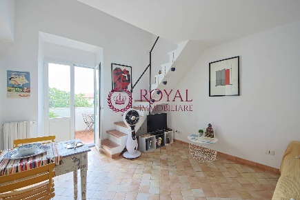Foto Appartamento in Corso Amedeo, Livorno Cisternone di 50 m² con 1 locali