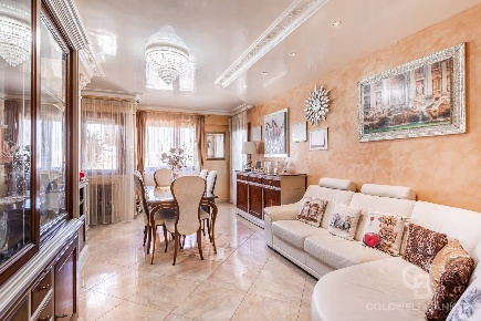 Foto Appartamento in Via Renato Cesarini, Roma Tintoretto di 125 m²
