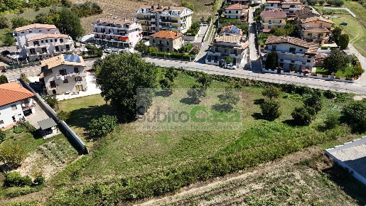 Foto Terreno residenziale in Viale Europa, San Giovanni Teatino Sambuceto
