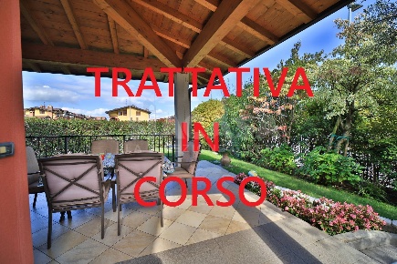 Foto Villa unifamiliare in via Libertà, Busnago di 225 m² con 4 locali