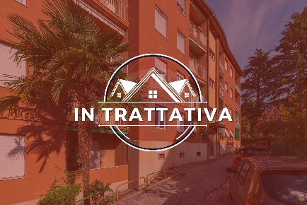 Foto Appartamento in VIA CANTOREGGIO, Varese Masnago di 83 m² con 4 locali