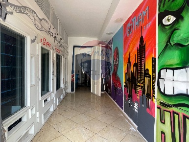 Foto Locale commerciale in Via San Pietro, Nocera Inferiore di 35 m²